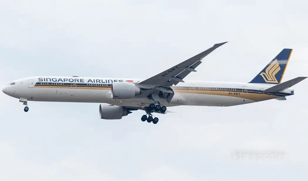 singapore b777