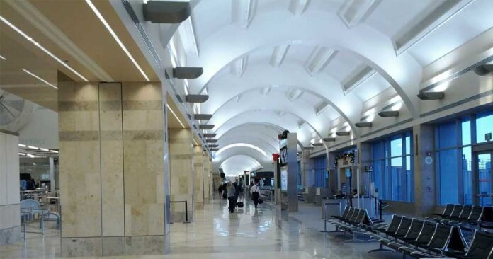 Top 10 Major Airports Near Irvine CA (SNA, LAX, LBA)