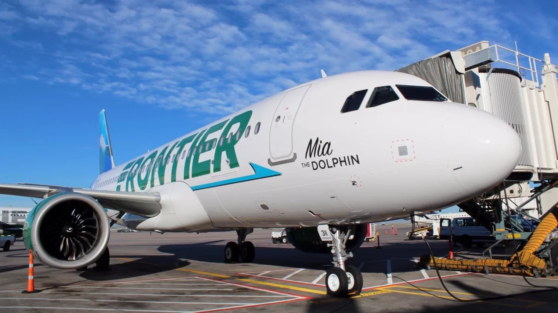 frontier airlines aircraft at laguardia airport aviatechchannel